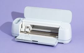 5 Best Electronic Cutting Machines From Cricut